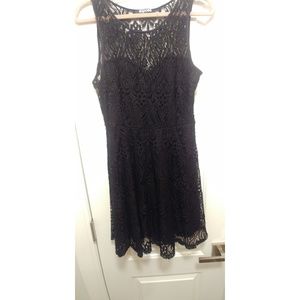 Black Lace Short Sleeve Dress size XL Juniors